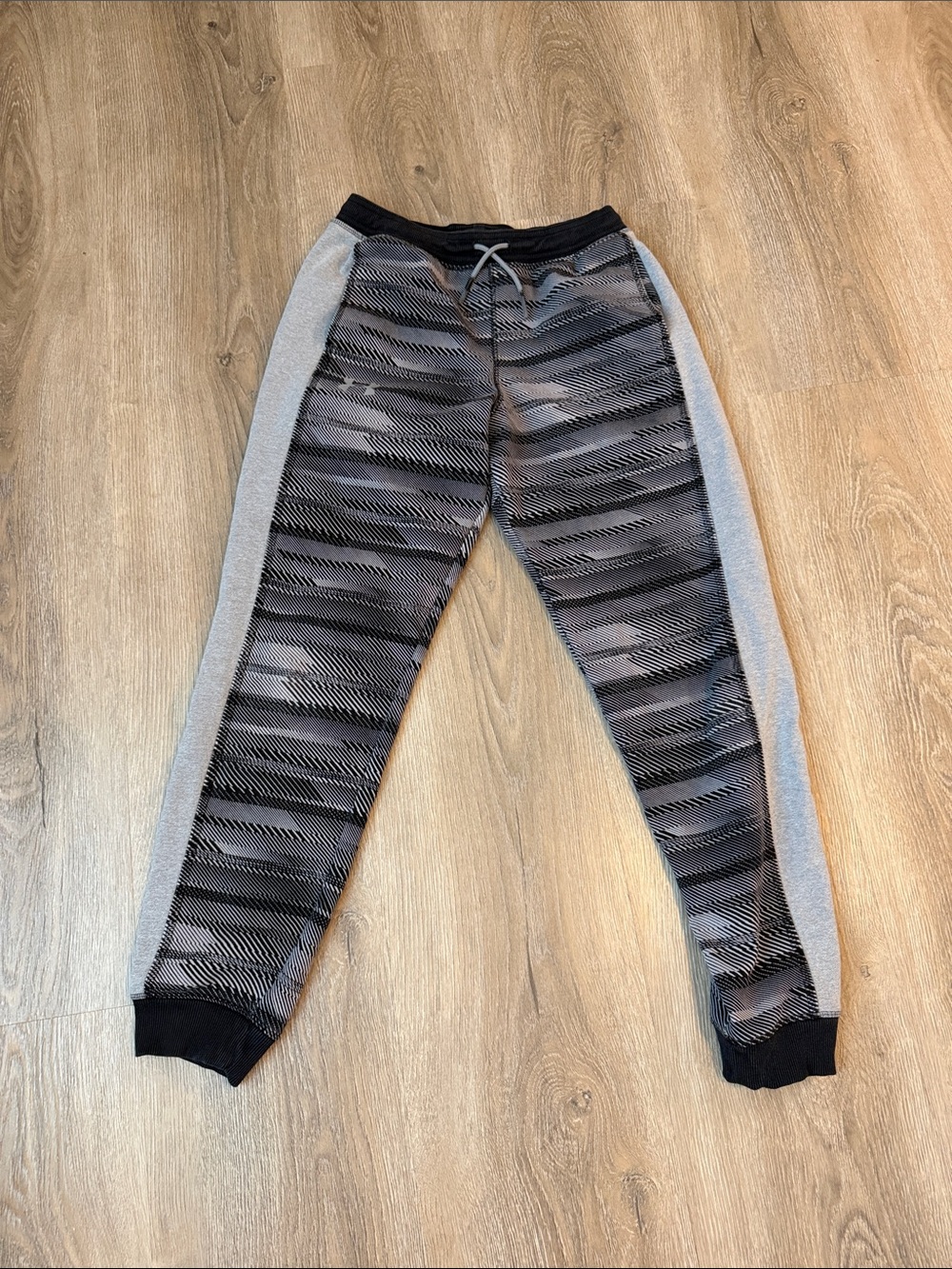 Men's Black & Gray Performance Jogger Pants- YLG